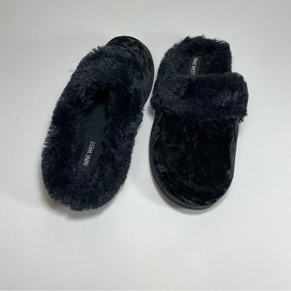 NINE WEST Faux Fur Skip on slippers.  Size US 9-10 - Picture 2 of 8